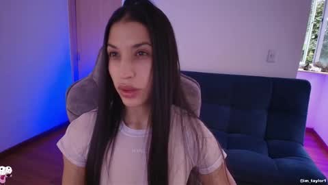 TAYLOR  online show from 10/14/25, 08:31