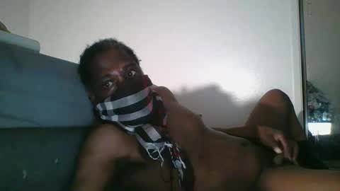 Snapshot of imthehornyest chatting on 09/22/25, 04:03 imthehornyest online show from 09/22/25, 04:03