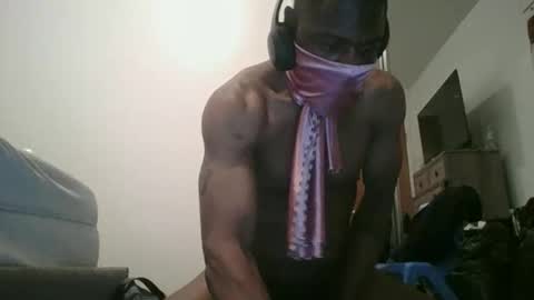 Snapshot of imthehornyest chatting on 06/01/26, 11:06 imthehornyest online show from 06/01/26, 11:06