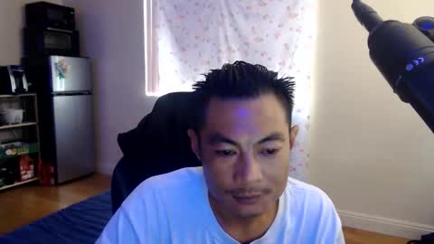 Snapshot of imtooolegit chatting on 06/07/26, 02:54 pYDeYLoC online show from 06/07/26, 02:54