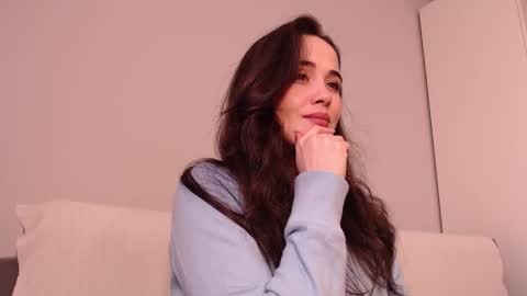 Lin online show from 11/12/25, 05:46