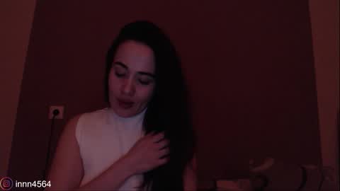 Snapshot of in_yan chatting on 02/18/26, 05:31 Lin online show from 02/18/26, 05:31