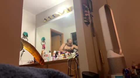 Snapshot of inandout001 chatting on 03/15/26, 07:14 Dirty Sissyslut online show from 03/15/26, 07:14