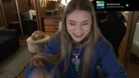 Snapshot of incognitoqueen chatting on 01/05/25, 11:26 Carter online show from 01/05/25, 11:26