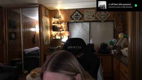 Snapshot of incognitoqueen chatting on 01/07/25, 04:29 Carter online show from 01/07/25, 04:29