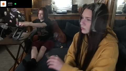 Snapshot of incognitoqueen chatting on 09/18/25, 03:08 Carter online show from 09/18/25, 03:08