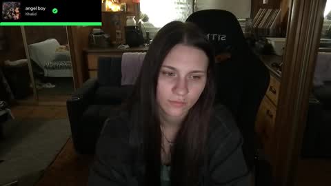 Snapshot of incognitoqueen chatting on 10/14/25, 06:14 Carter online show from 10/14/25, 06:14