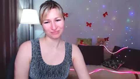 incredible_ariela online show from 02/13/25, 11:50