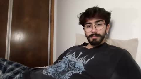 Snapshot of incubusszz chatting on 02/06/25, 05:03 incubus online show from 02/06/25, 05:03