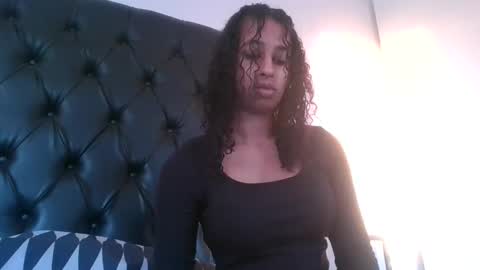Snapshot of indanbella19 chatting on 06/08/26, 04:57 indanbella19 online show from 06/08/26, 04:57