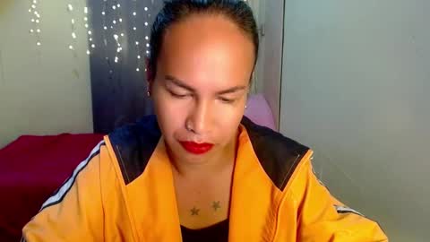 Snapshot of indaypakay_ts chatting on 12/14/24, 08:34 Pakay online show from 12/14/24, 08:34