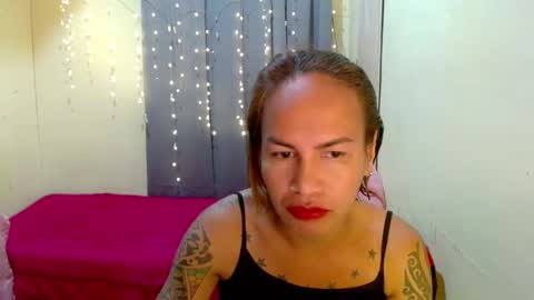 Snapshot of indaypakay_ts chatting on 01/09/25, 06:59 Pakay online show from 01/09/25, 06:59