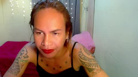 Snapshot of indaypakay_ts chatting on 01/15/25, 06:12 Pakay online show from 01/15/25, 06:12