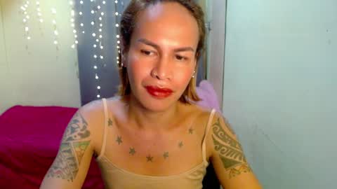 Snapshot of indaypakay_ts chatting on 01/23/25, 08:57 Pakay online show from 01/23/25, 08:57