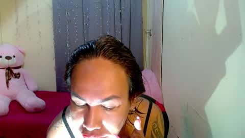 Snapshot of indaypakay_ts chatting on 03/03/25, 03:08 Pakay online show from 03/03/25, 03:08