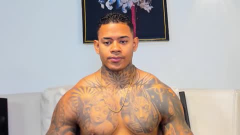 Snapshot of independent_project chatting on 11/05/25, 08:14 Jacobo online show from 11/05/25, 08:14