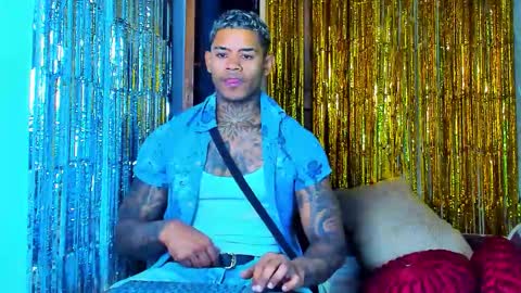 Snapshot of independent_project chatting on 03/15/26, 12:33 Jacobo online show from 03/15/26, 12:33