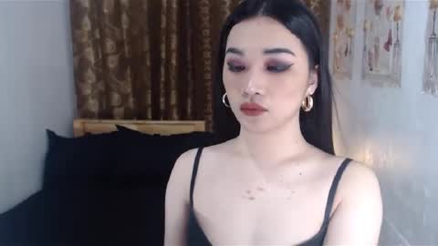 indestructabletrixie online show from 01/25/25, 02:14