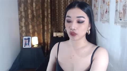 indestructabletrixie online show from 01/27/25, 03:39