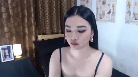 indestructabletrixie online show from 01/27/25, 07:03