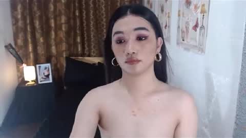 indestructabletrixie online show from 02/14/25, 03:11