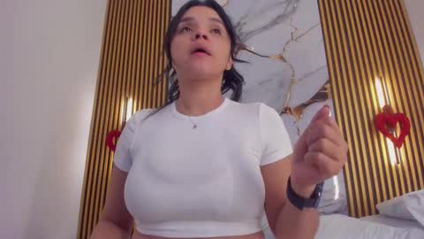 Indi Catalina online show from 03/17/26, 12:08