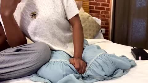 new indian couple online show from 03/04/25, 08:35