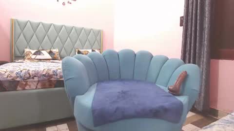Snapshot of indian_goddess9 chatting on 05/27/26, 08:33 Parul online show from 05/27/26, 08:33