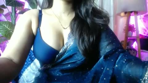 Snapshot of indian_manisha chatting on 07/25/26, 06:44 manisha online show from 07/25/26, 06:44