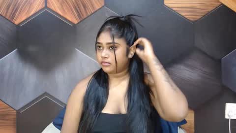 Snapshot of indian_rimmelx chatting on 05/29/26, 06:22 Melz online show from 05/29/26, 06:22