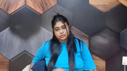 Snapshot of indian_rimmelx chatting on 06/01/26, 06:37 Melz online show from 06/01/26, 06:37