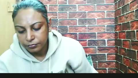Snapshot of indian_spice_girl chatting on 06/22/26, 09:17 indian_spice_girl online show from 06/22/26, 09:17