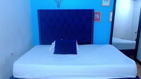 Snapshot of indian_whore18 chatting on 01/25/25, 03:30 indian_whore18 online show from 01/25/25, 03:30