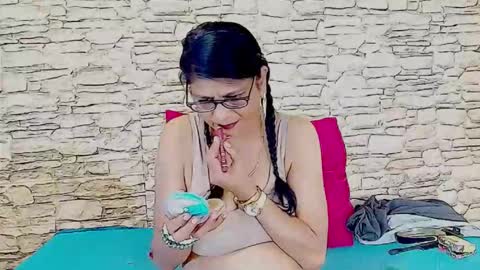 Femiez online show from 04/30/26, 07:04