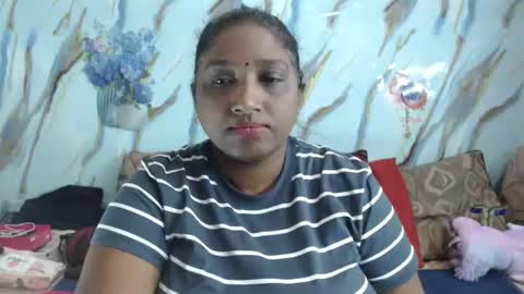 Snapshot of indianblue3 chatting on 08/04/26, 08:28 tracy online show from 08/04/26, 08:28