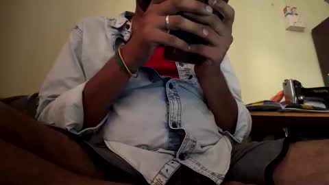 Snapshot of indianboy8940 chatting on 06/01/26, 12:07 Indianboy online show from 06/01/26, 12:07