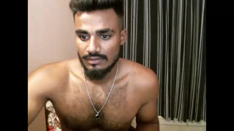 Snapshot of indianbull2023 chatting on 05/18/26, 04:07 indian slim boy with big for u online show from 05/18/26, 04:07