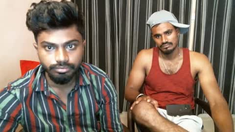 Snapshot of indianbull2023 chatting on 06/13/26, 02:53 indian slim boy with big for u online show from 06/13/26, 02:53