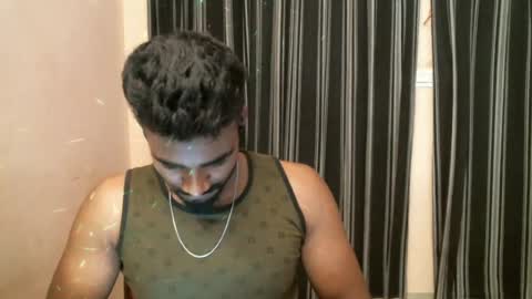 Snapshot of indianbull2023 chatting on 06/16/26, 01:19 indian slim boy with big for u online show from 06/16/26, 01:19