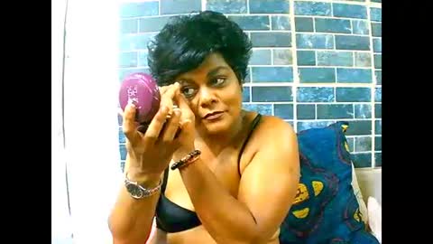 indiancherrypie online show from 12/16/24, 05:49