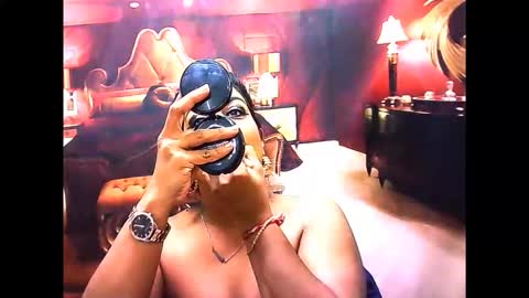 Snapshot of indiancherrypie chatting on 05/29/26, 06:33 indiancherrypie online show from 05/29/26, 06:33