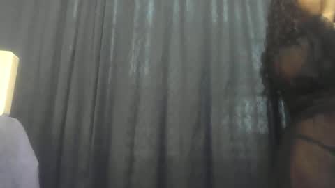 Snapshot of indiancutiexo chatting on 10/12/25, 03:22 indiancutiexo online show from 10/12/25, 03:22