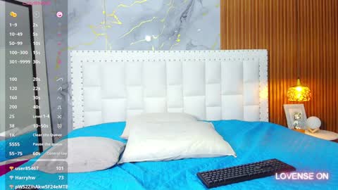 LITTLE AINHOA  online show from 01/30/25, 01:22