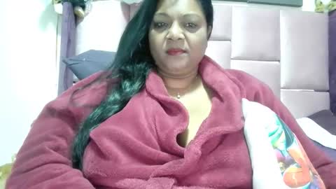 indiandelia online show from 10/22/25, 03:07