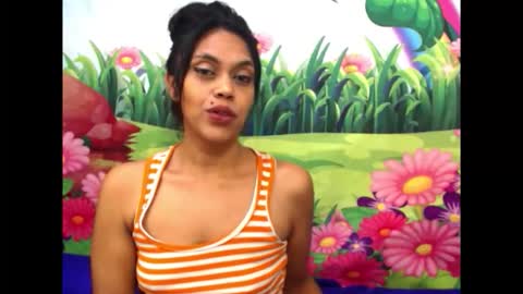 Snapshot of indiandesire4u69 chatting on 10/14/25, 08:20 Lia online show from 10/14/25, 08:20