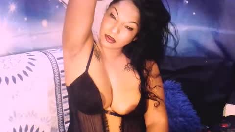 Snapshot of indiandiamond200 chatting on 08/06/26, 05:59 Lucy online show from 08/06/26, 05:59