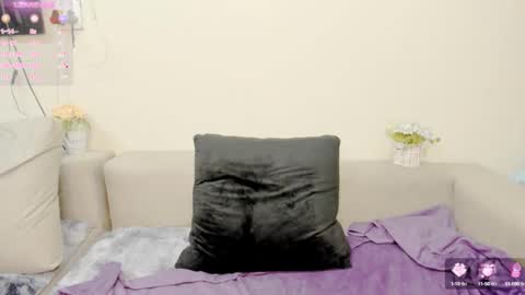 Snapshot of indianflame chatting on 12/28/24, 05:14 PARADISEQUEEN online show from 12/28/24, 05:14