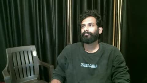 Snapshot of indianh chatting on 12/29/24, 12:01 indian hairy online show from 12/29/24, 12:01