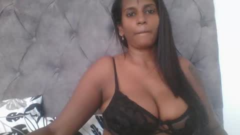 priya online show from 02/17/25, 01:21