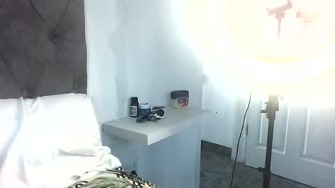 priya online show from 10/30/25, 06:59